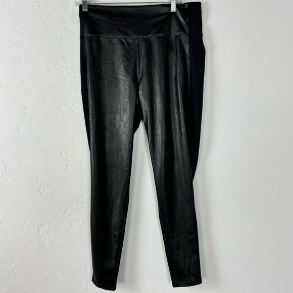 Athleta Leggings Tight Delancey Gleam Solid Black Faux Leather‎ Shine Pants Knit - Picture 1 of 10